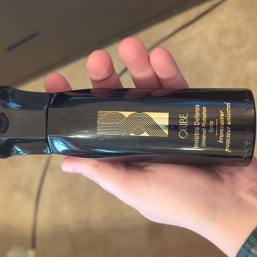Oribe Invisible Defense Universal Protection Spray